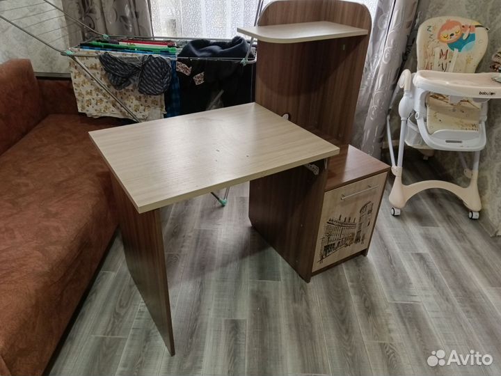 Компьютерный стол