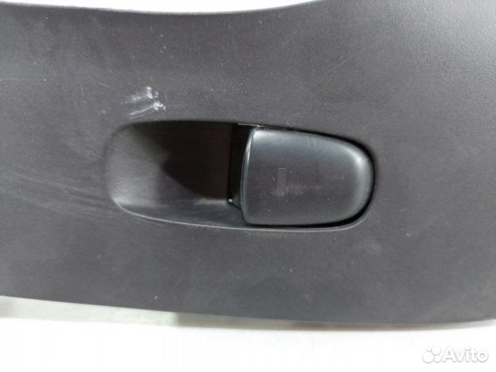 Блок управления стеклами передний левый Nissan