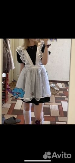 Школьный фартук