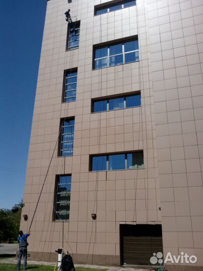 Мойка фасада и окон деионизированной водой WFR