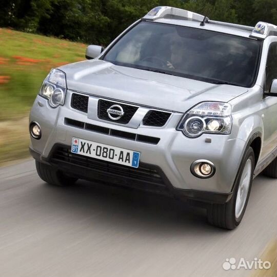 Бампер передний в цвет Nissan X-Trail T31