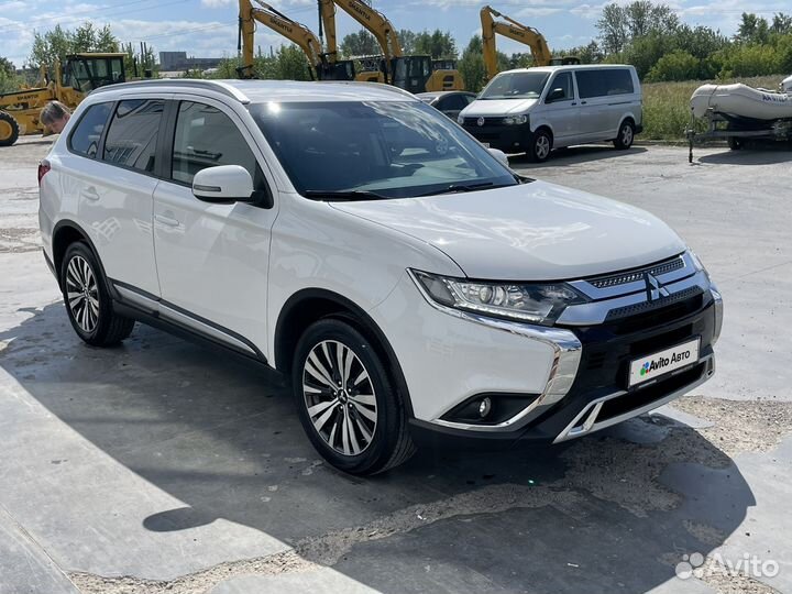 Mitsubishi Outlander 2.0 CVT, 2021, 37 000 км