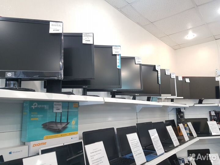 Новый изогнутый монитор Samsung C27F390FHI FullHD