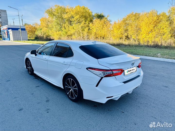 Toyota Camry 2.5 AT, 2020, 50 000 км