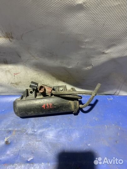 Топливный абсорбер toyota mark 2 gx100