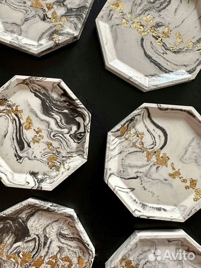 Подставка из гипса