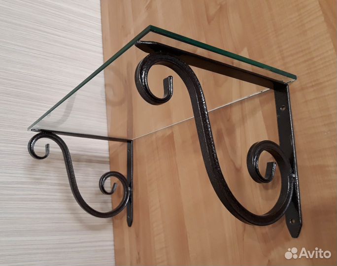 Полочка со стеклом