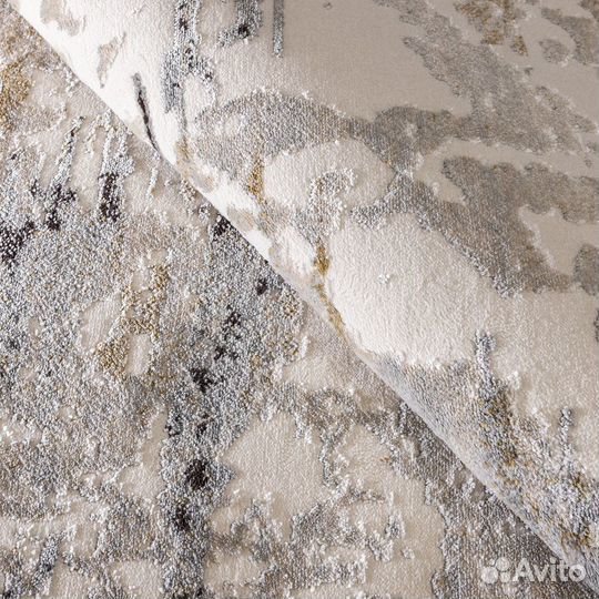 Ковер размером : 2.50х3.50 (№ 22732) новый