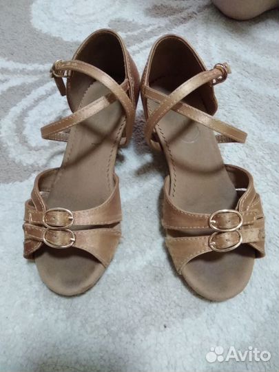 Туфли для бальных танцев