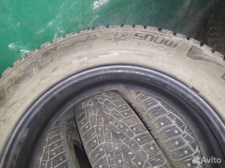 Gislaved Nord Frost 200 235/60 R18