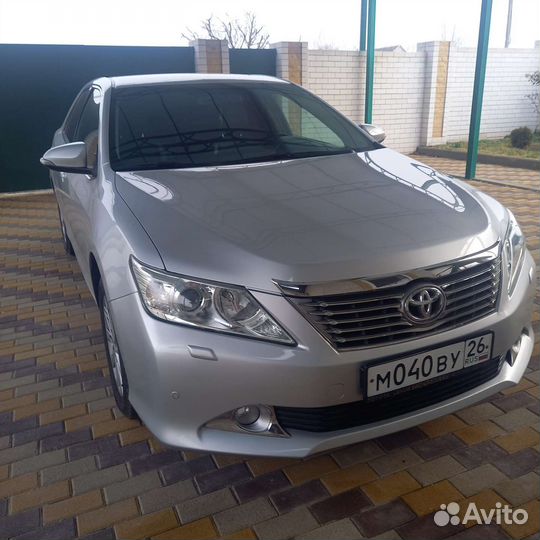 Передний бампер toyota camry 50