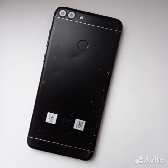 HUAWEI P Smart, 3/32 ГБ