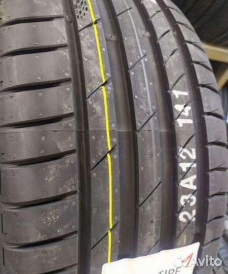 Kumho Ecsta PS71 255/55 R18