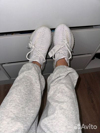 Кроссовки adidas yeezy boost 350 женские