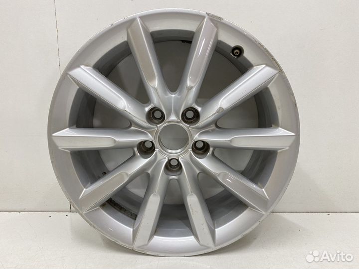 Диск литой R17 Audi Q3 8U