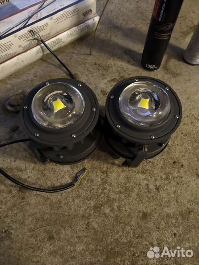 Acorn LED 40 D150 5000K with tempered glass