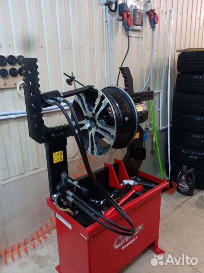 Gripmax SureGrip eWinter 205/45 R17