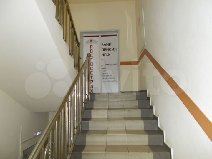 Офисные помещения в г.Брянск, 2399.9 м²