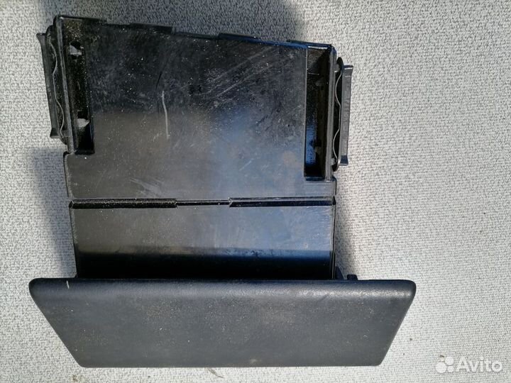 Пепельница Volkswagen Passat B3