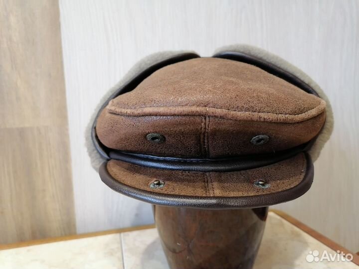 Шапка зимняя натуральный мех и кожа