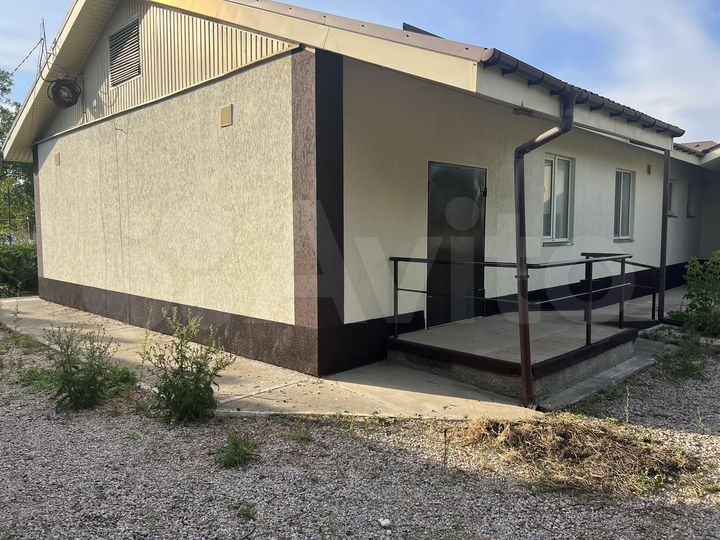 Дом 136 м² на участке 14,7 сот.