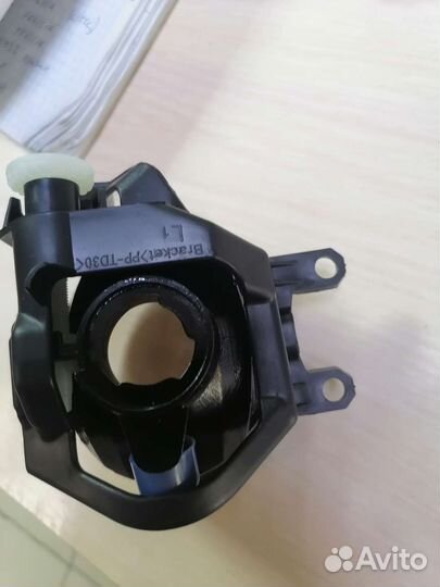 Туманка Тойота Аурис Королла Раф 4