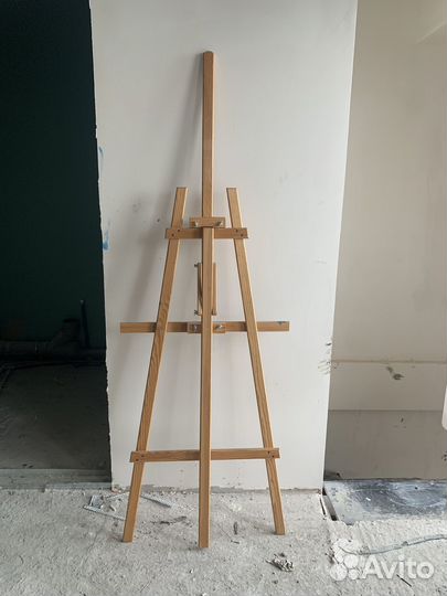 Мольберт высокий