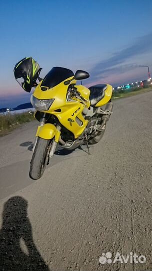 Honda VTR 1000F