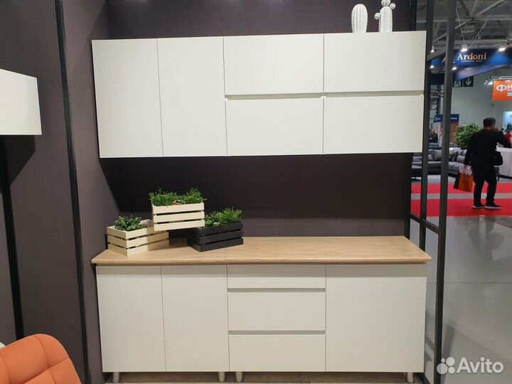 Кухонный гарнитур в наличии от производителя