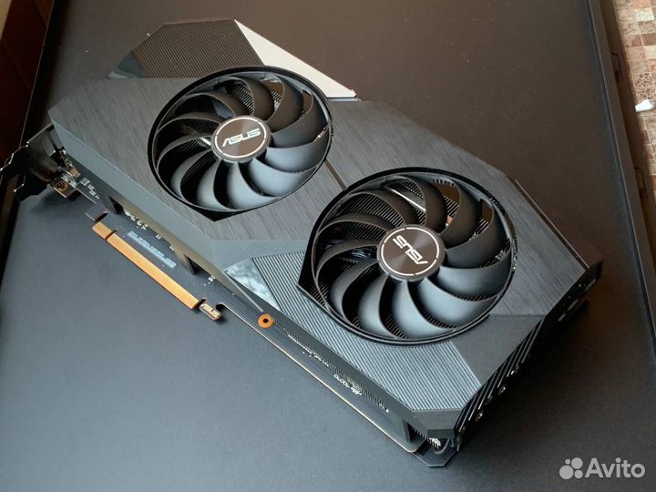 Видеокарта asus RX 6700XT