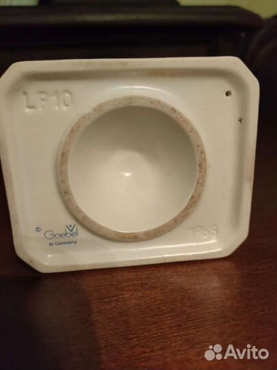 Статуэтка фарфор