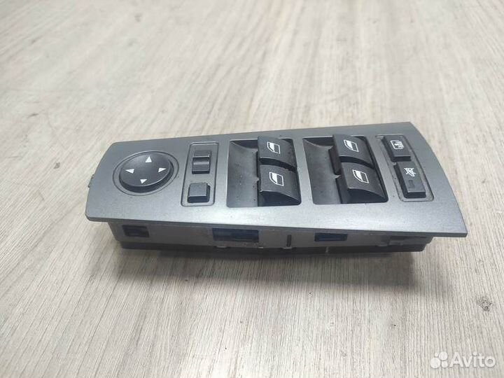 Блок управления стеклоподъемниками BMW 7 -Series E