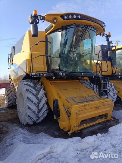Комбайн New Holland CX 8.70, 2020