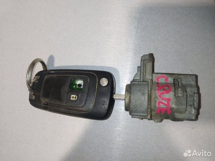 Замок зажигания Chevrolet Cruze хэтчбек F16D3 2013
