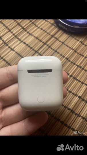 Наушник apple airpods2
