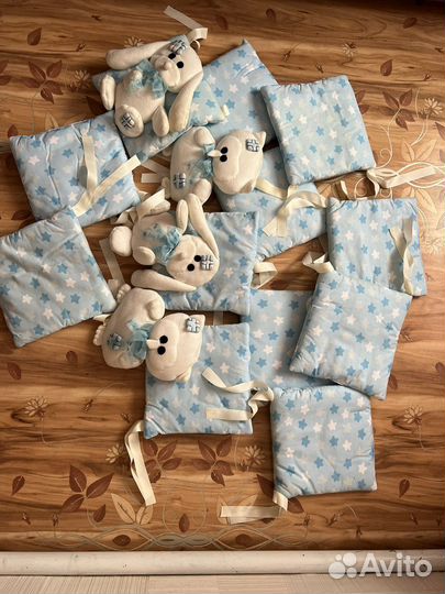 Бортики в детскую кроватку