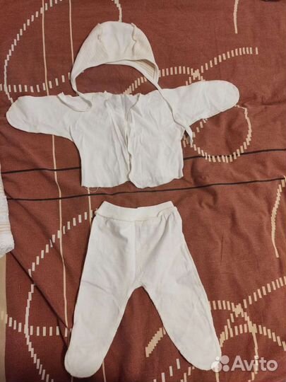 Комплект на выписку для девочки весна- лето