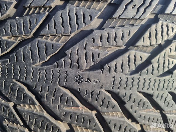 Nokian Tyres Hakkapeliitta R3 SUV 255/45 R20 105