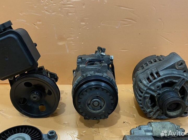 Мерседес 220