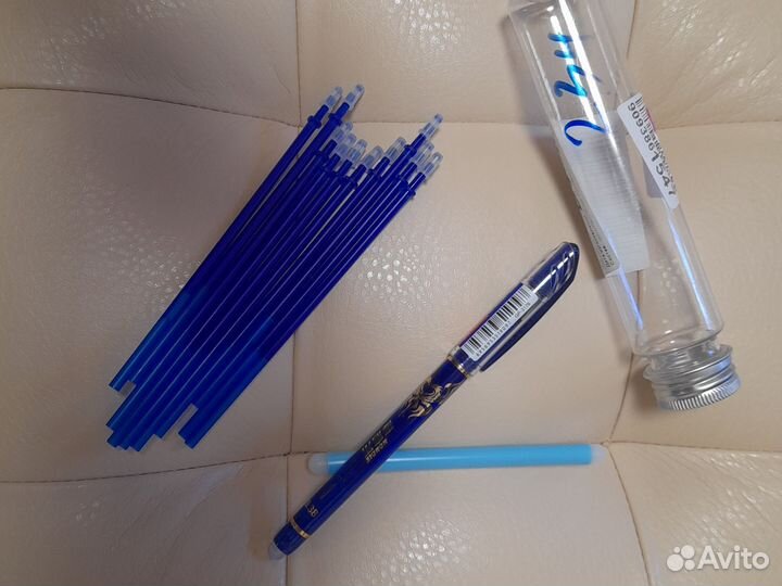 Ручка пиши стирай +10 стержней и ластик в тубусе
