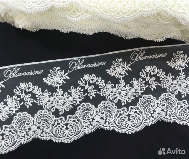 Балдахин с кружевом для детской кроватки