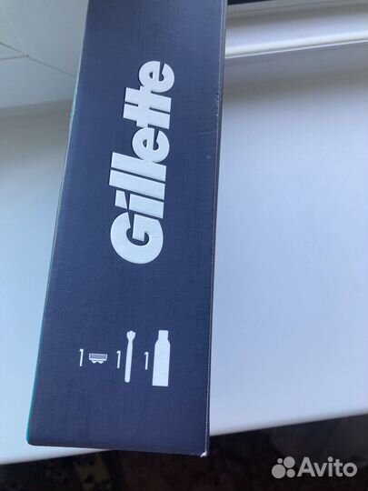 Подарочный набор Gillette Mach3