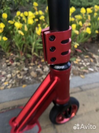 Трюковой самокат tech team