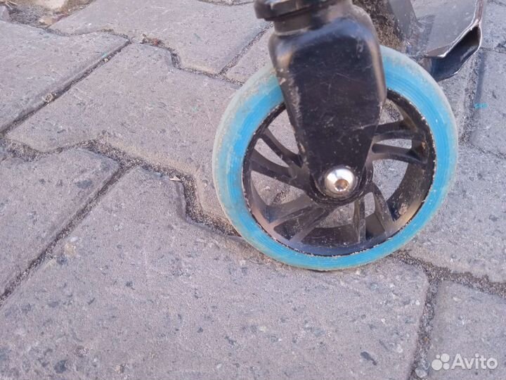 Трюковой самокат