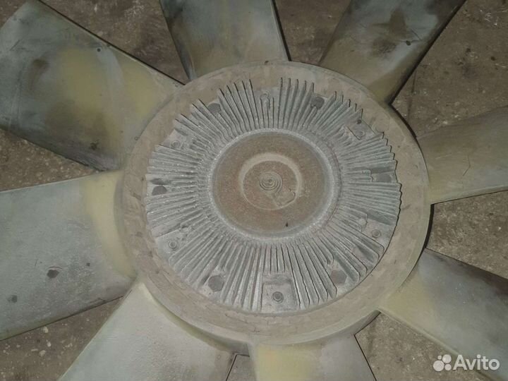 Вискомуфта Вольво Ф16 F16 вентилятор 75 см