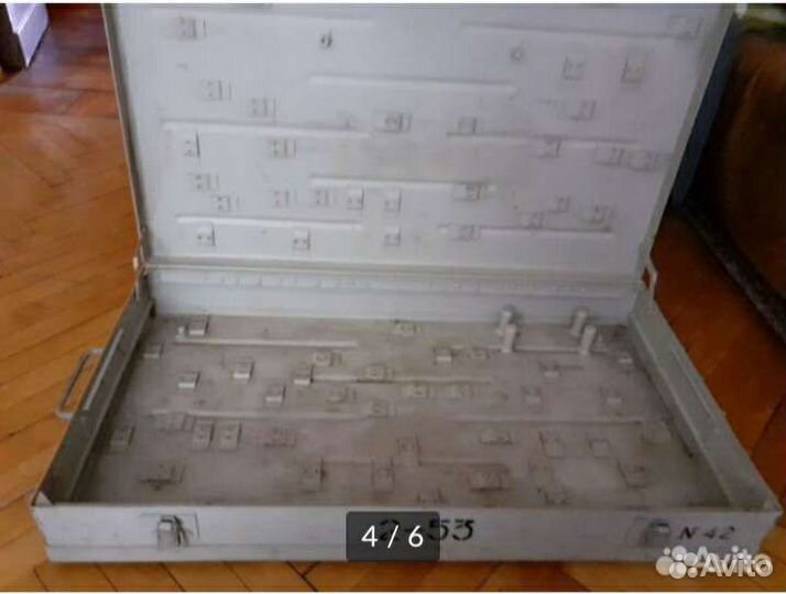 Ящик металлический