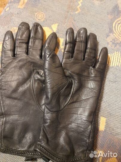 Перчатки кожаные жкнские б/у