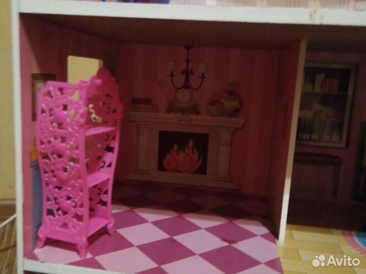 Домик кукольный