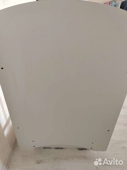 Детская кроватка с маятником и ящиком