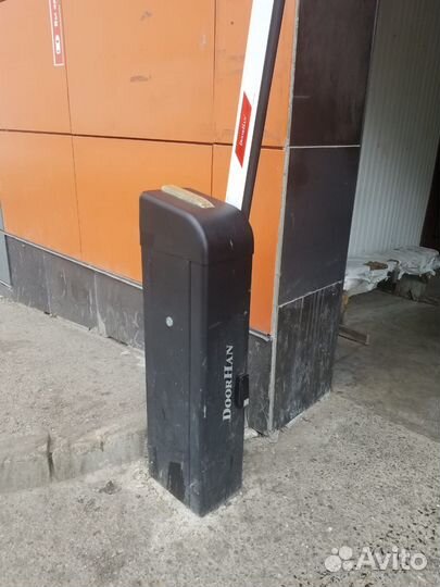 Шлагбаум с фото элементами